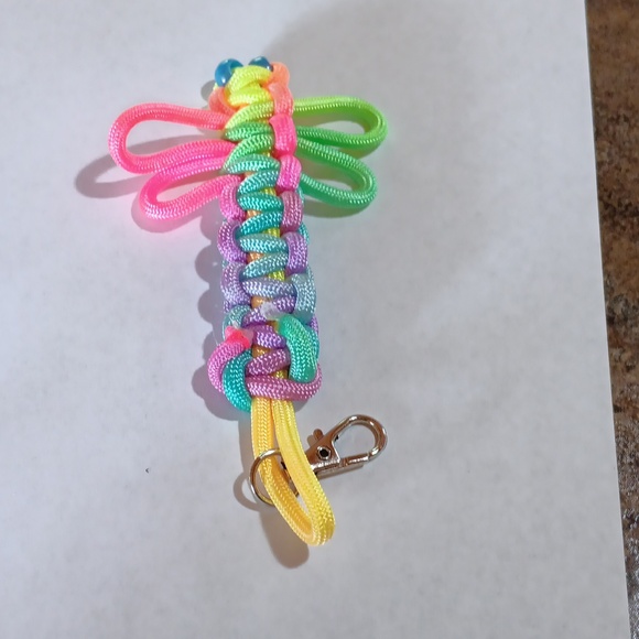 Colorful Dragonfly Keychain - Picture 3 of 4